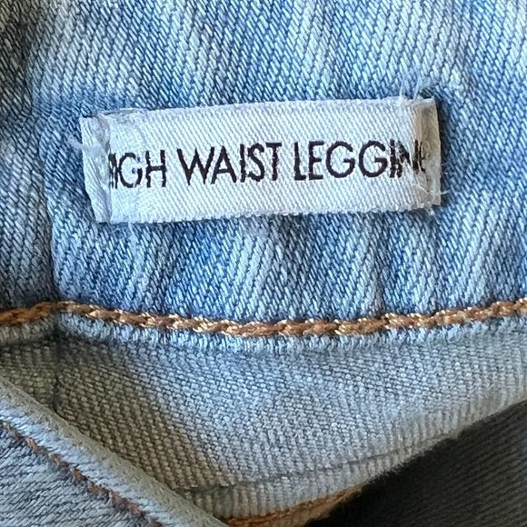 Gently Worn but Lovingly Cared For Calvin Klein Jeans High Waist Legging - Picture 11 of 11